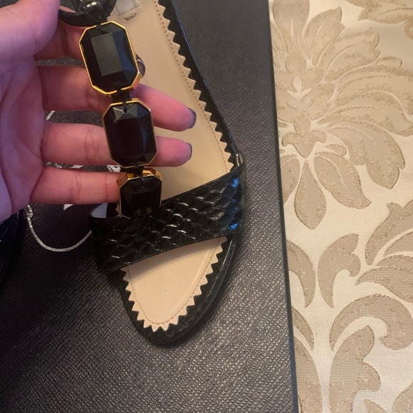 Prada shoes Sz 38 ❤️🔥❤️🔥 - Picture 2 of 6